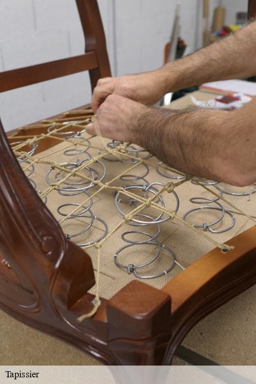 Tapissier orvilliers-78910 La clinique de la chaise